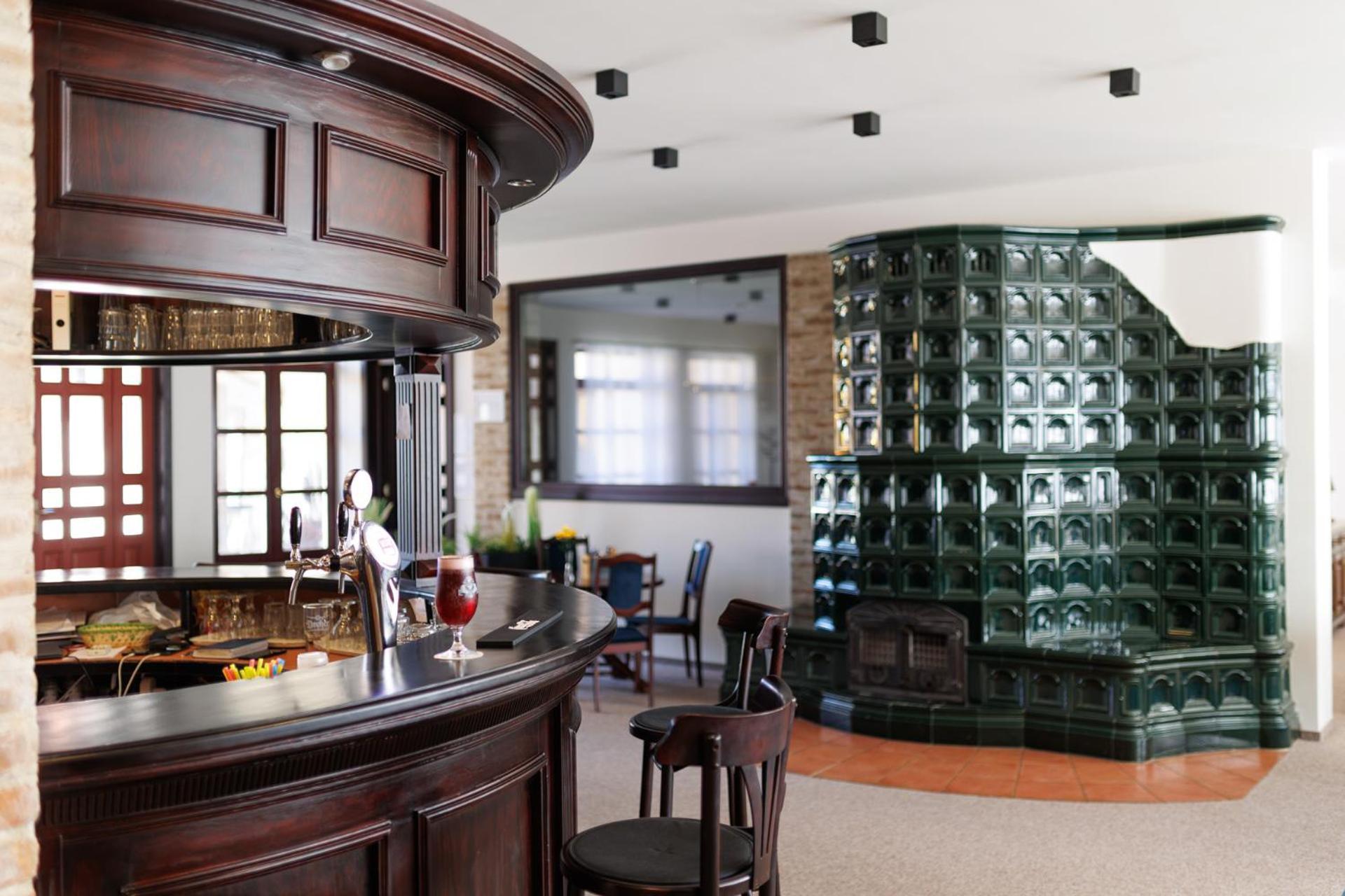 100 Eves Fogado Bed and Breakfast Szatymaz Buitenkant foto